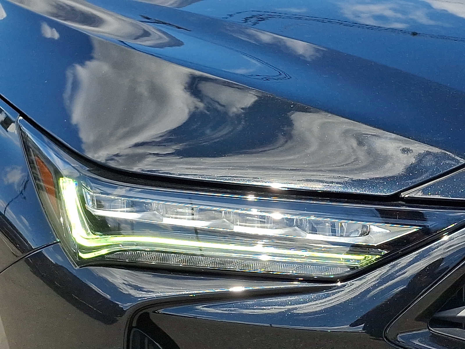 Used 2023 Acura MDX A-Spec image 10