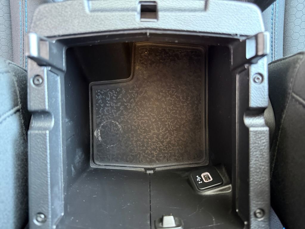 Used 2021 Jeep Wrangler Unlimited Rubicon 4xe image 31