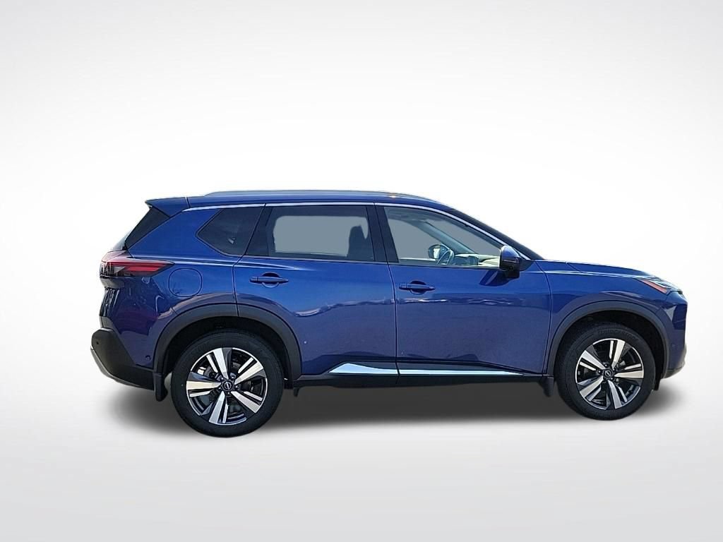 Used 2023 Nissan Rogue Platinum AWD/4WD image 4