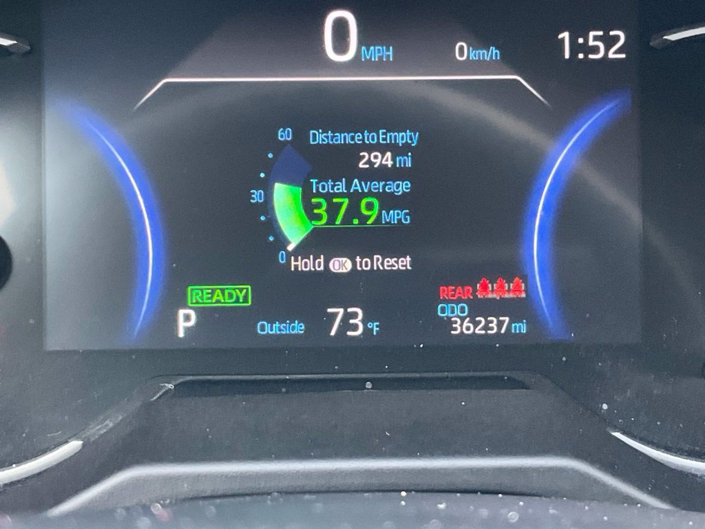 Used 2025 Toyota RAV4 LE AWD/4WD image 3