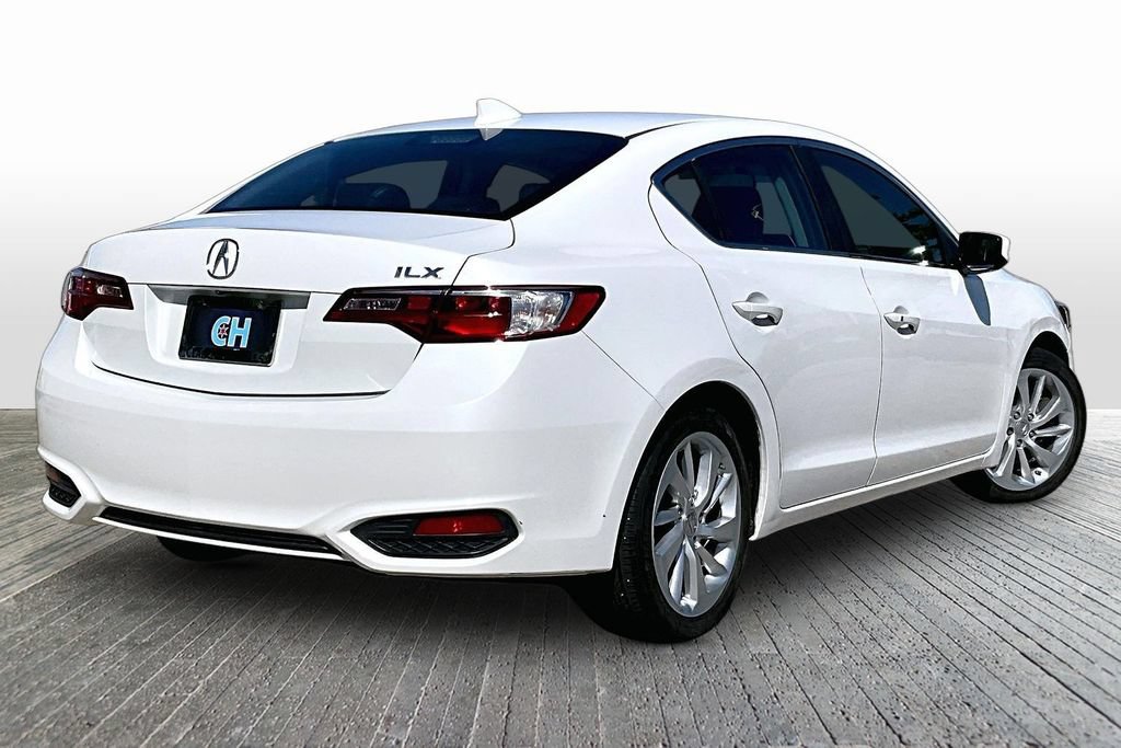 Used 2016 Acura ILX FWD image 9