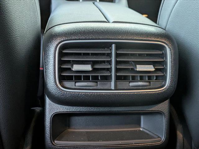 Used 2024 Mercedes-Benz GLE 350 4MATIC image 16