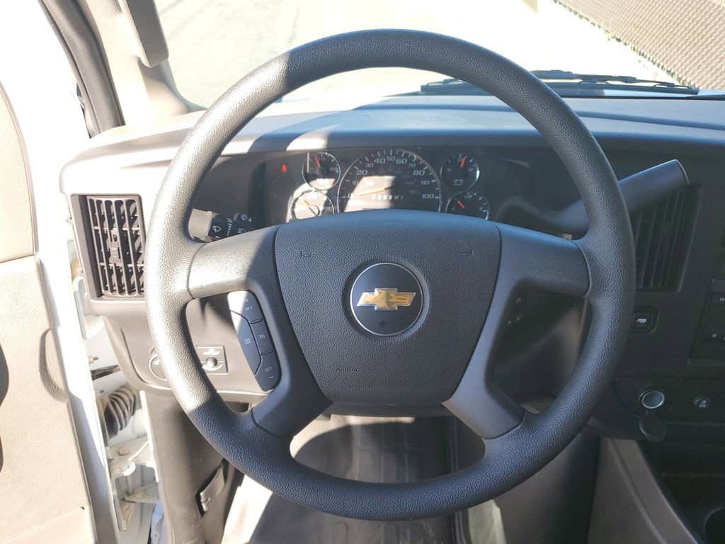 New 2025 Chevrolet Express 3500 w/ Power Convenience Package image 19