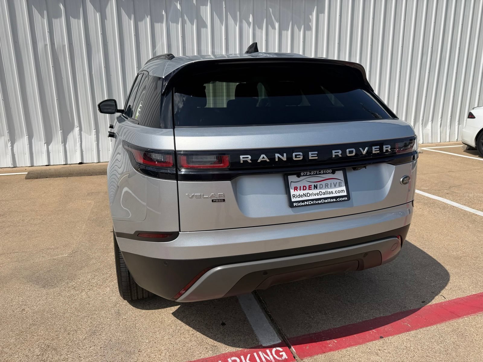 Used 2019 Land Rover Range Rover Velar AWD/4WD image 5
