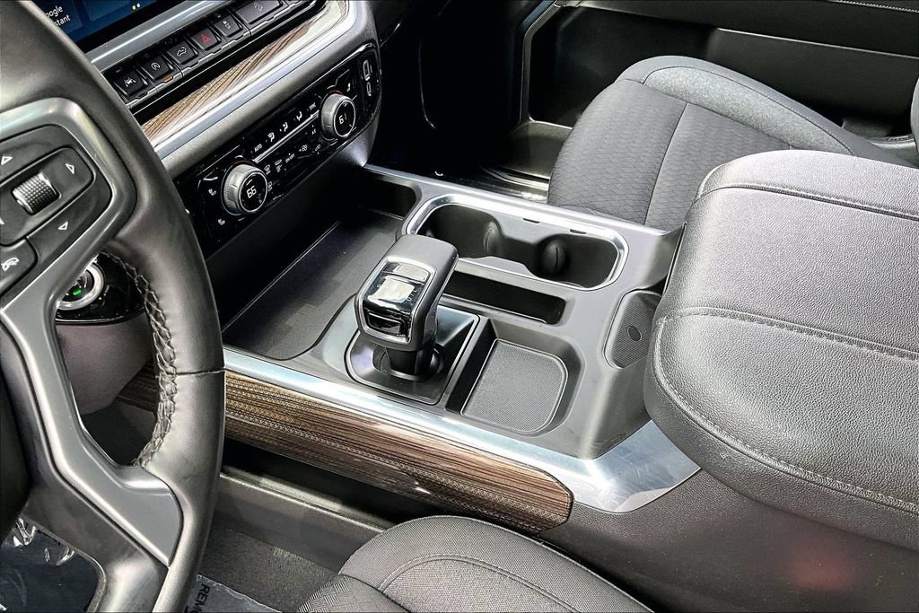 Used 2023 Chevrolet Silverado 1500 LT Trail Boss w/ Convenience Package II AWD/4WD image 16