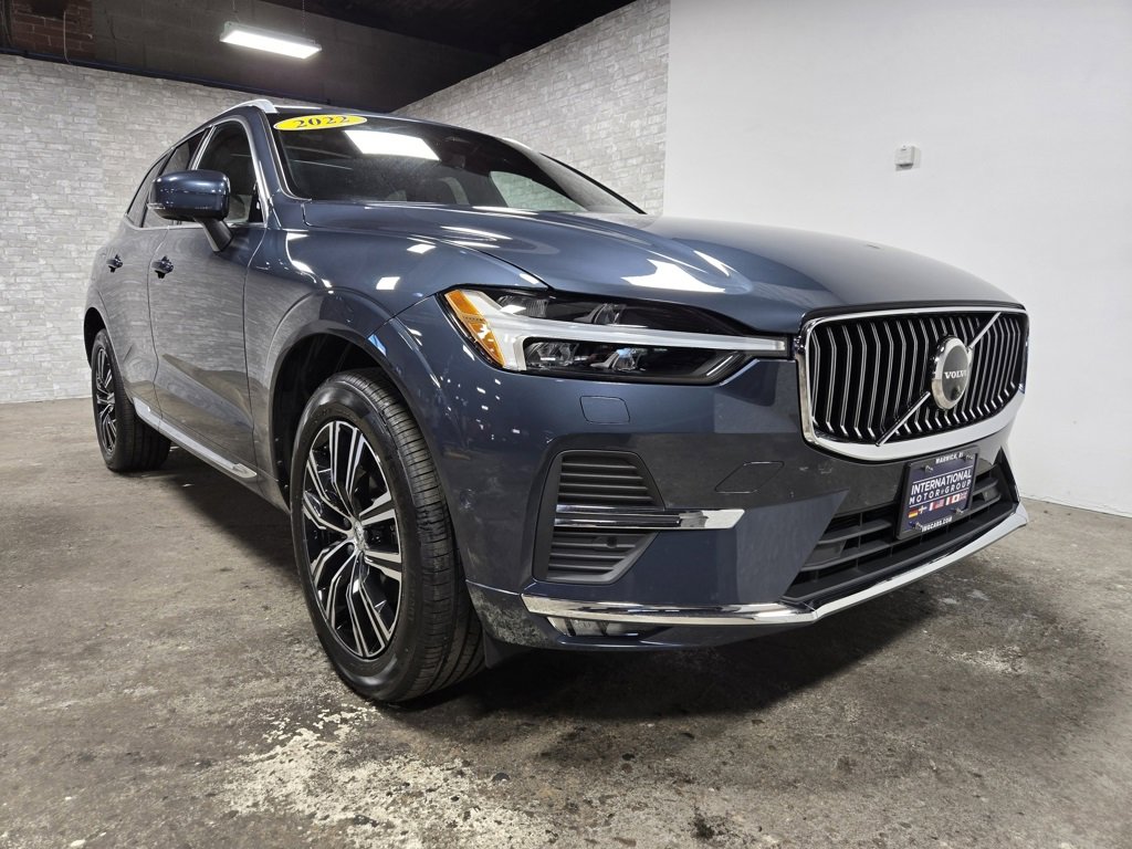 Used 2022 Volvo XC60 B5 Inscription w/ Advanced Package image 4