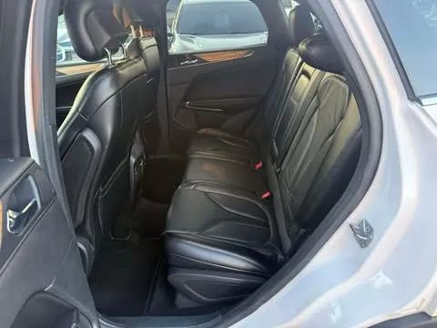 Used 2015 Lincoln MKC AWD w/ Equipment Group 101A Select image 16