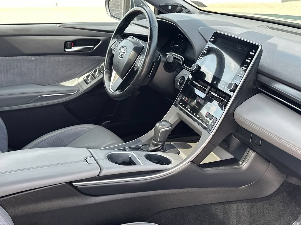 Used 2019 Toyota Avalon XSE w/ Carpet Mat Package FWD image 10