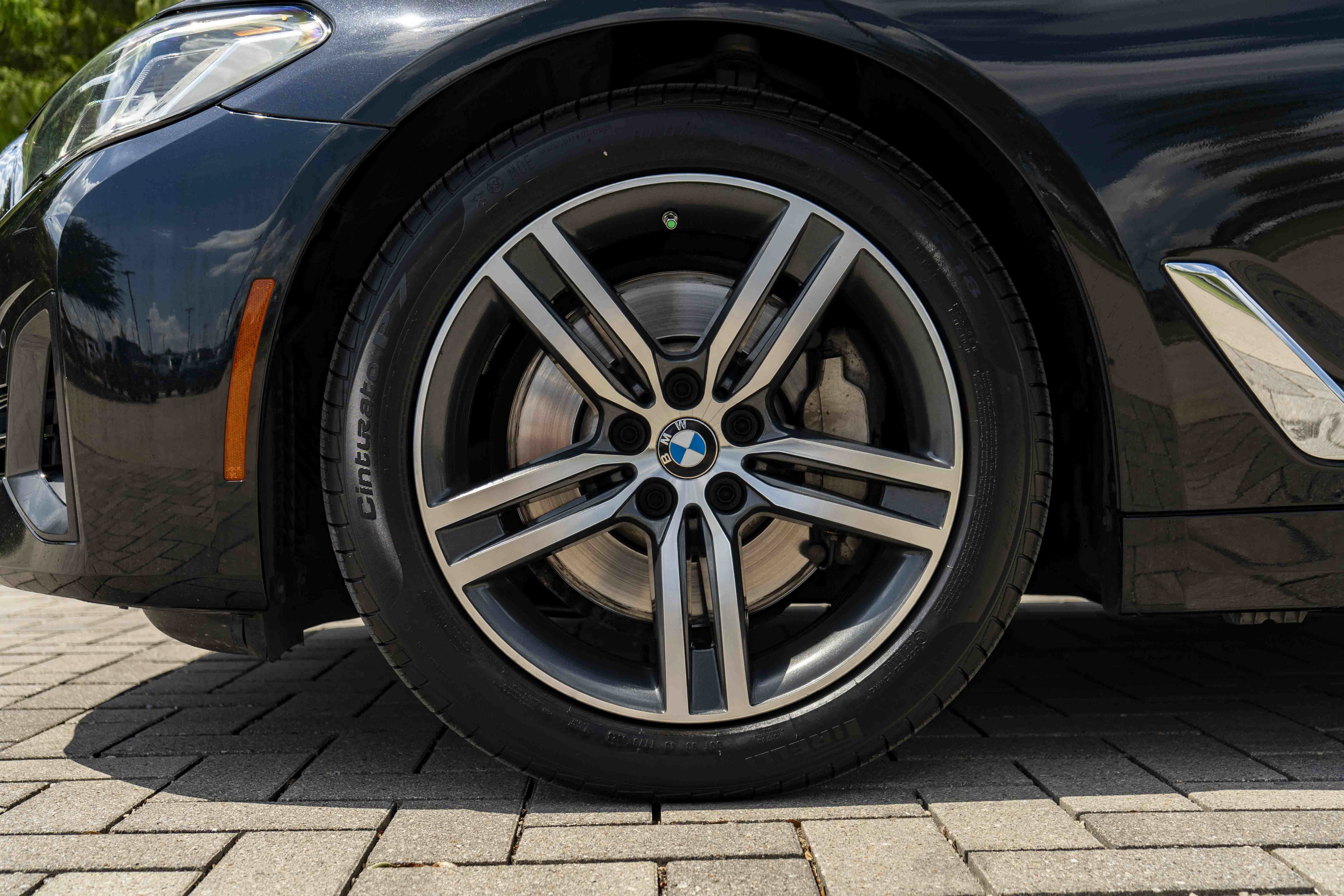 Used 2021 BMW 530i xDrive w/ Convenience Package AWD/4WD image 13
