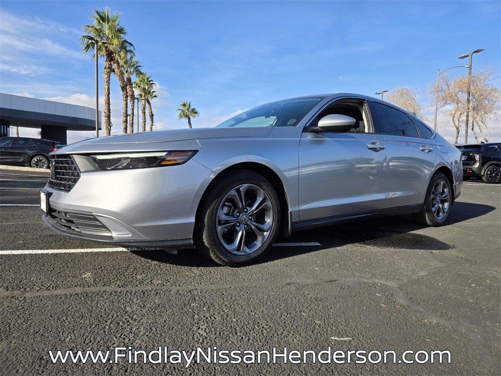 Used 2024 Honda Accord EX image 2