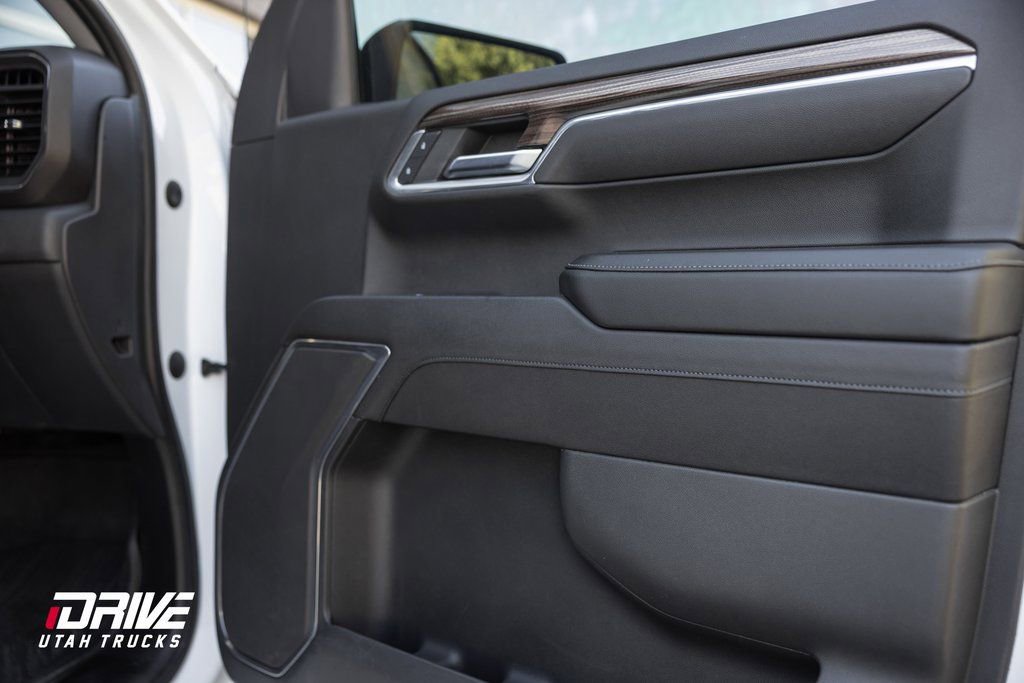 Used 2023 Chevrolet Silverado 1500 LT Trail Boss w/ Protection Package image 26