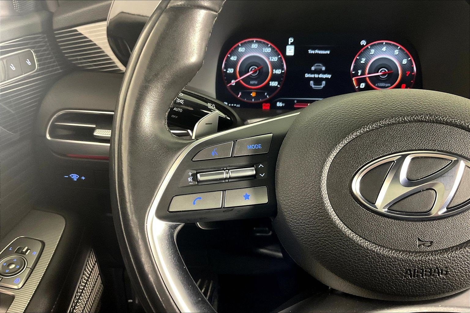 Used 2024 Hyundai Palisade Calligraphy FWD image 11