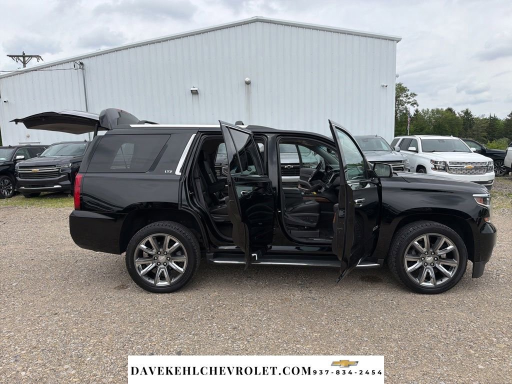 Used 2016 Chevrolet Tahoe LTZ AWD/4WD image 34
