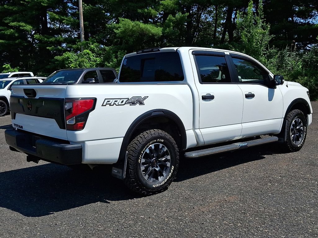 Used 2021 Nissan Titan PRO-4X w/ Pro-4x Convenience Package AWD/4WD image 6