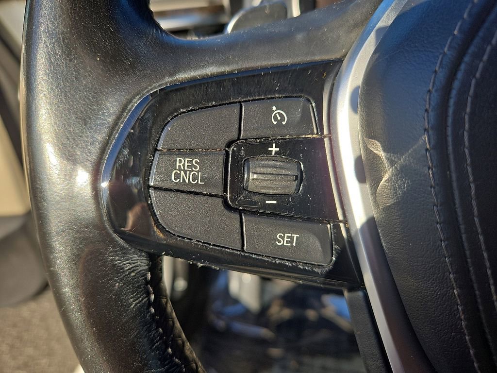 Used 2017 BMW 530i xDrive image 23