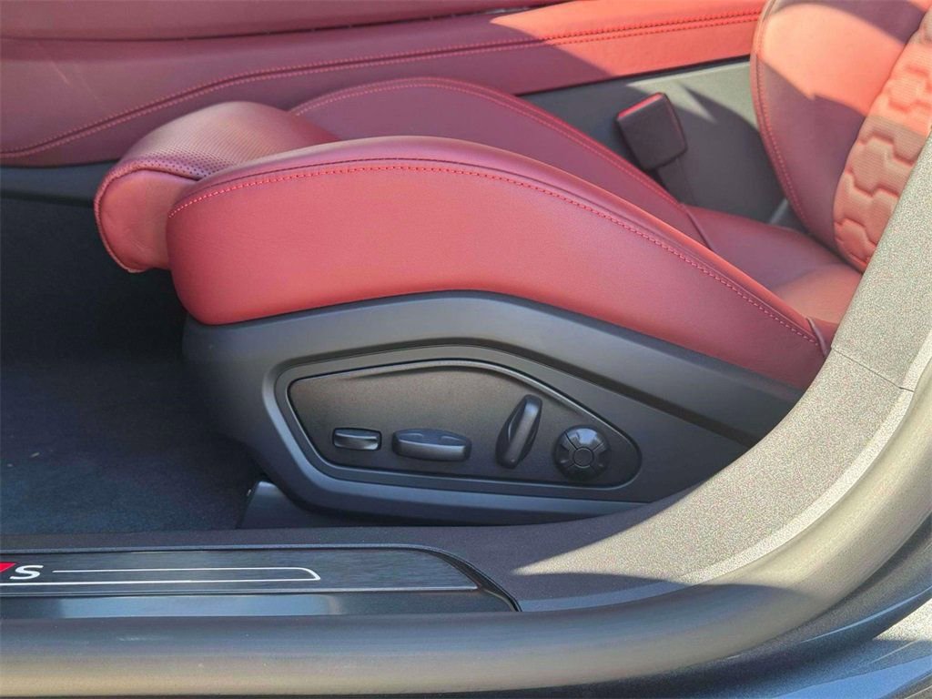 New 2026 Audi S e-tron GT Prestige image 8