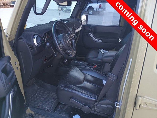 Used 2013 Jeep Wrangler Unlimited Sahara w/ Connectivity Group image 2