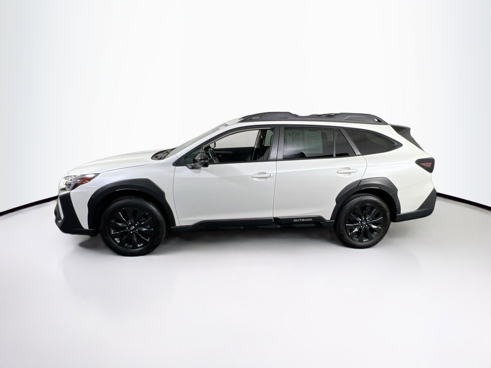 Used 2023 Subaru Outback Onyx Edition AWD/4WD image 8