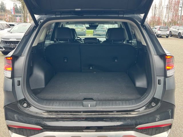 Certified 2025 Kia Sportage SX Prestige image 8