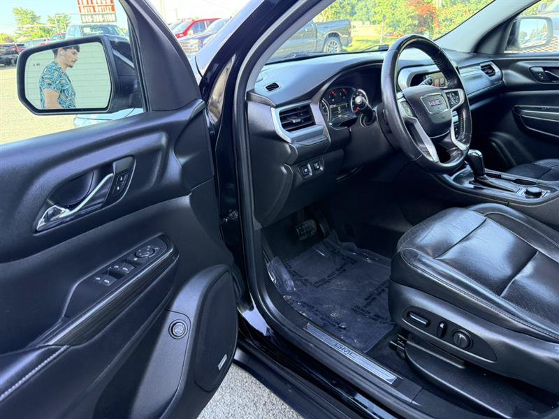 Used 2018 GMC Acadia SLT AWD/4WD image 26