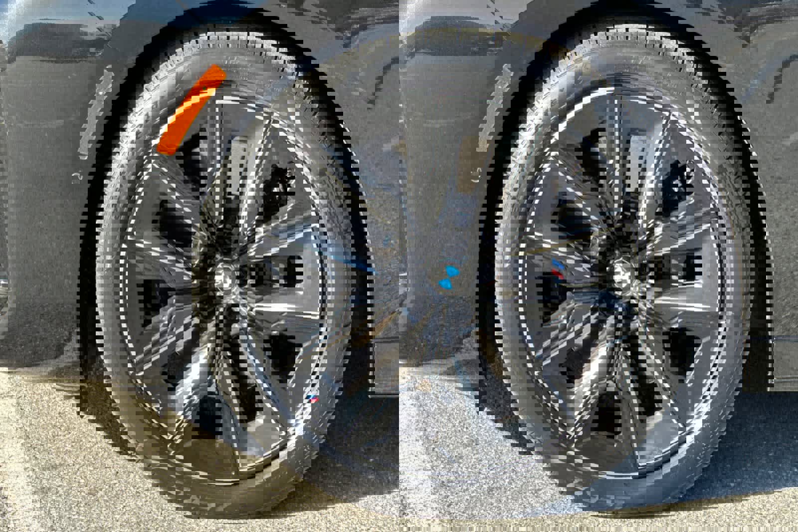 Certified 2023 BMW 760i xDrive w/ Executive Package image 30