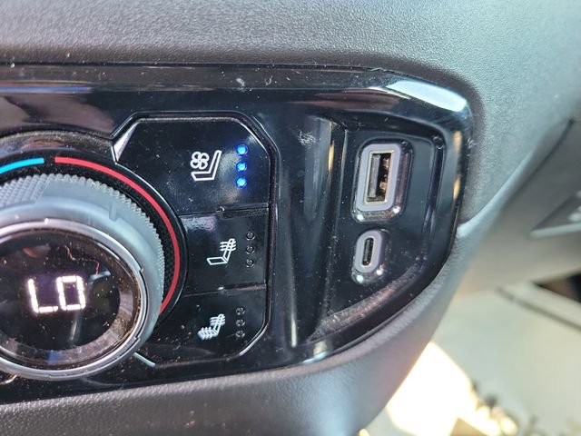Used 2023 Chevrolet Silverado 1500 LTZ AWD/4WD image 26