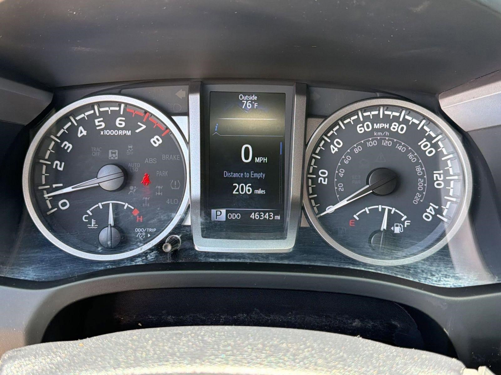 Used 2022 Toyota Tacoma Limited RWD image 21