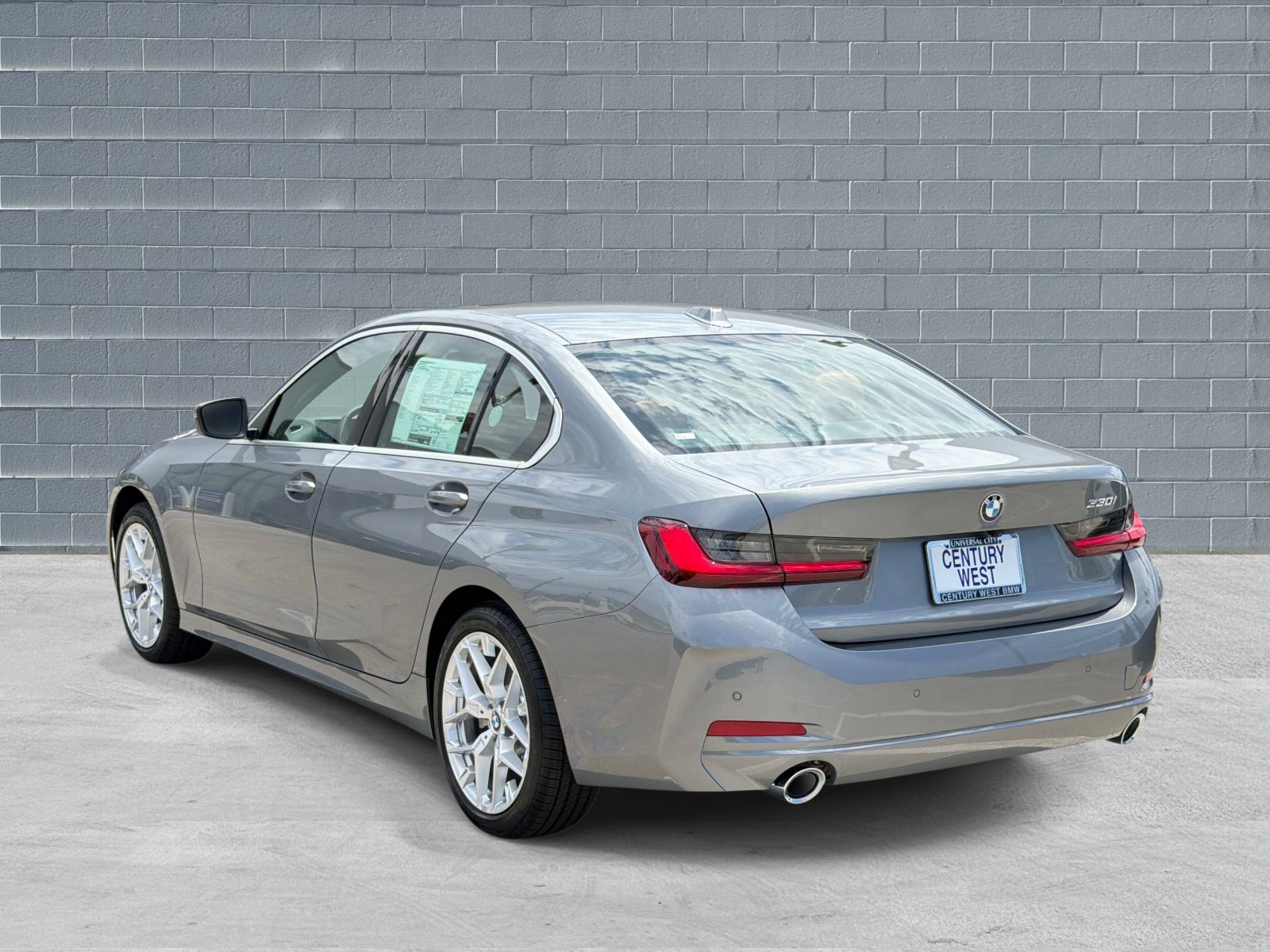 New 2026 BMW 330i Sedan w/ Convenience Package RWD image 3