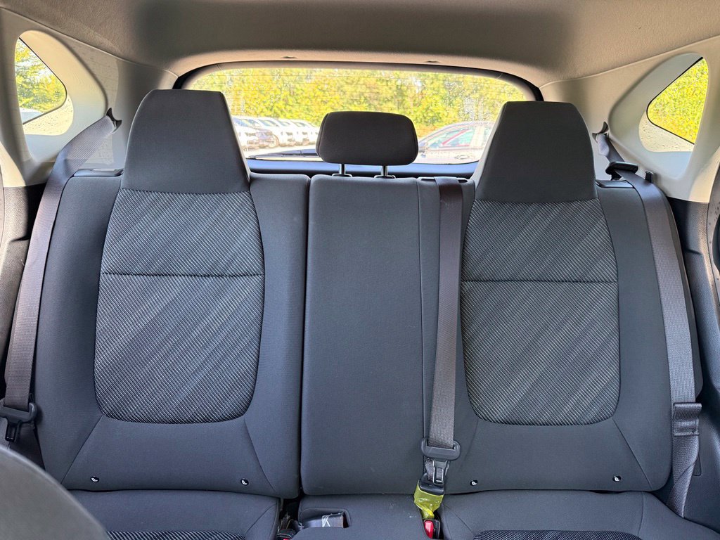 Used 2024 Kia Seltos LX AWD/4WD image 38