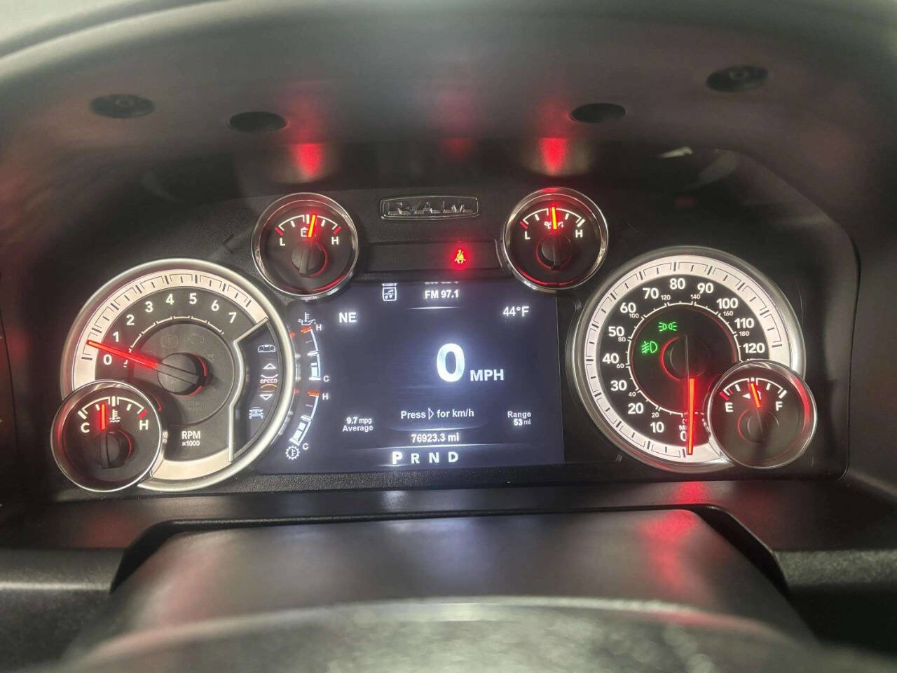 Used 2017 RAM 1500 Big Horn AWD/4WD image 33