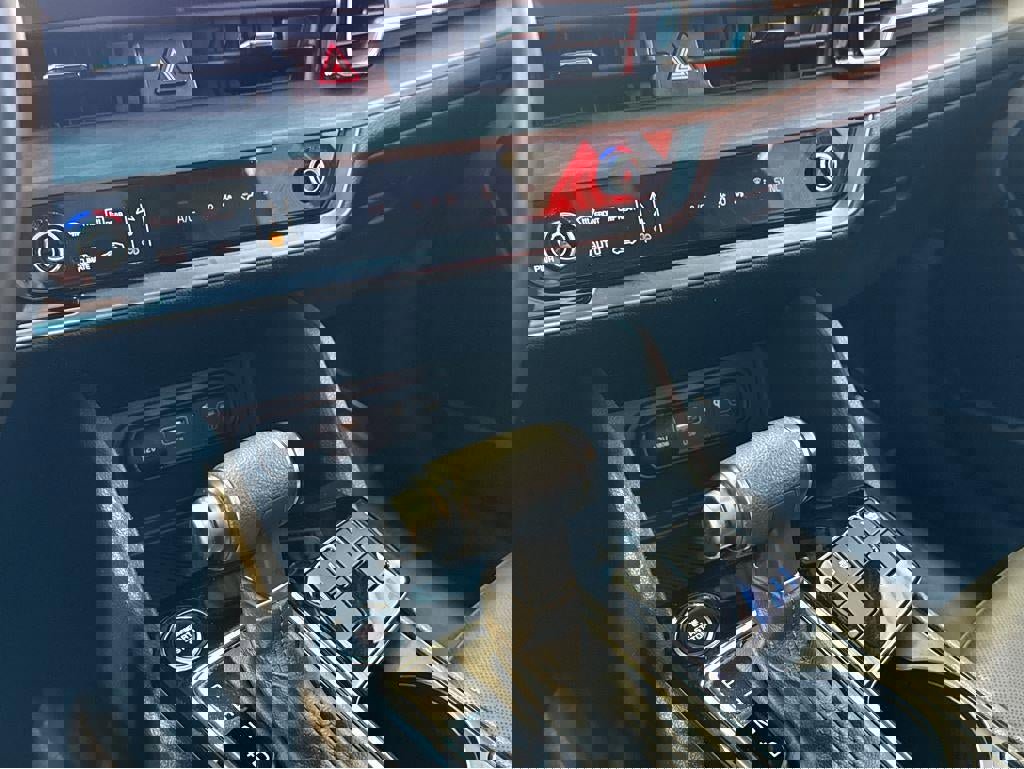 Used 2025 Kia Sportage X-Line w/ Premium Package image 23