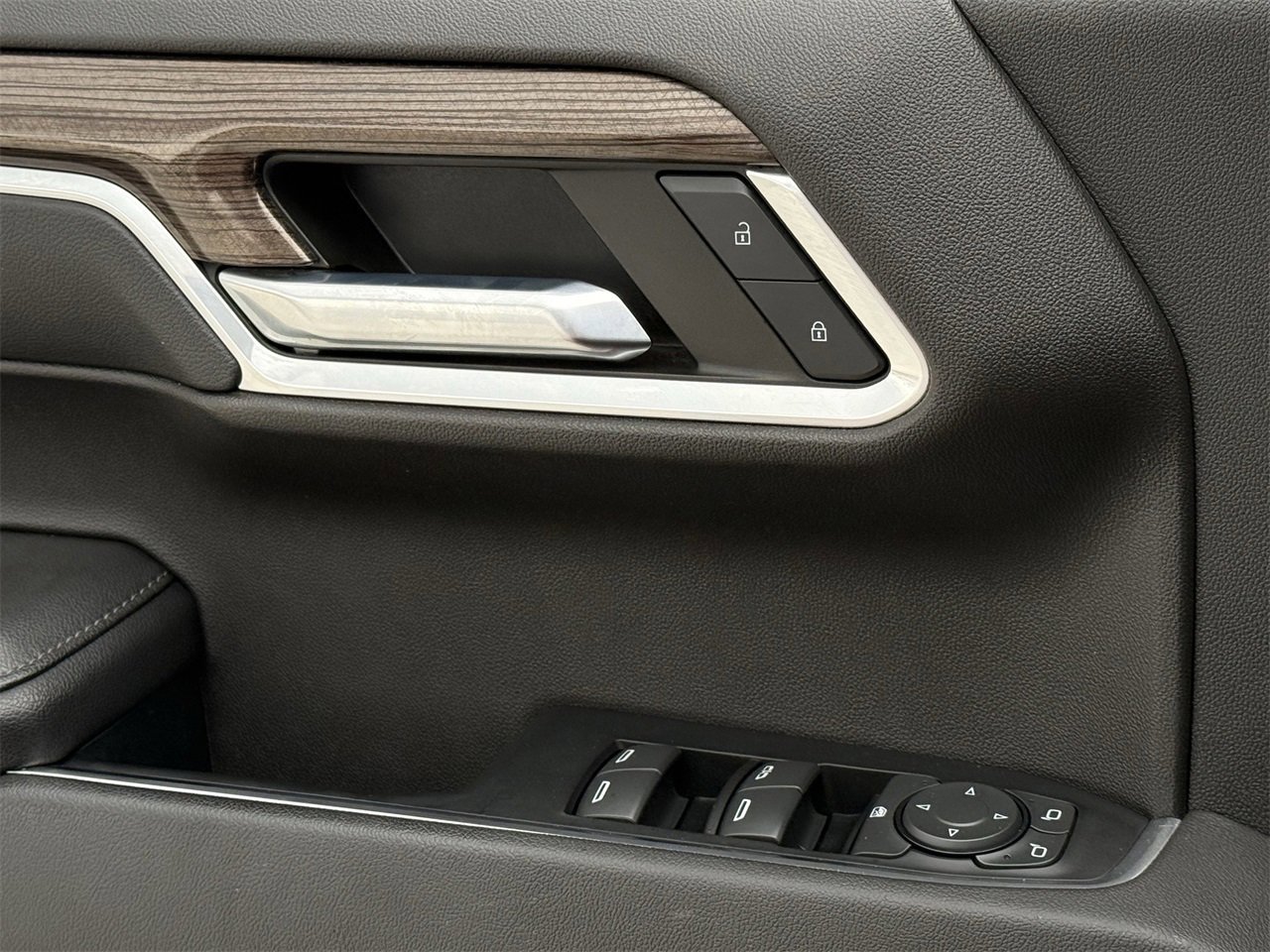 Used 2022 Chevrolet Silverado 1500 RST w/ Convenience Package II image 20