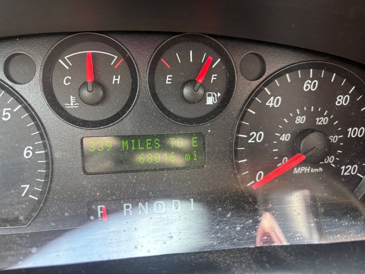 Used 2005 Ford Taurus SE FWD image 17