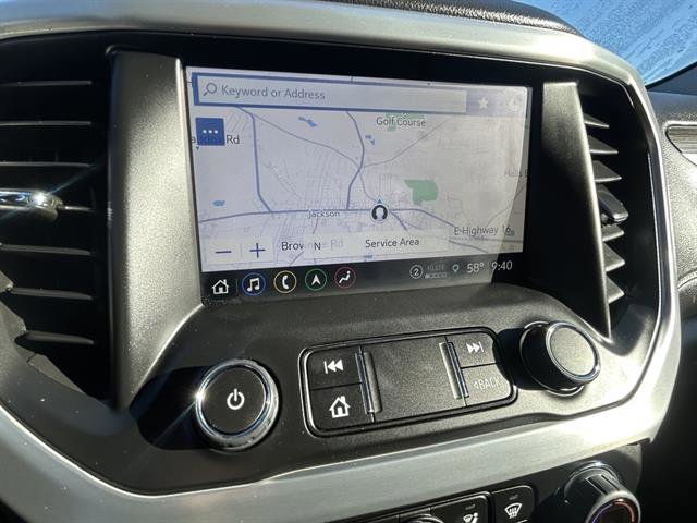 Used 2023 GMC Acadia SLT image 17