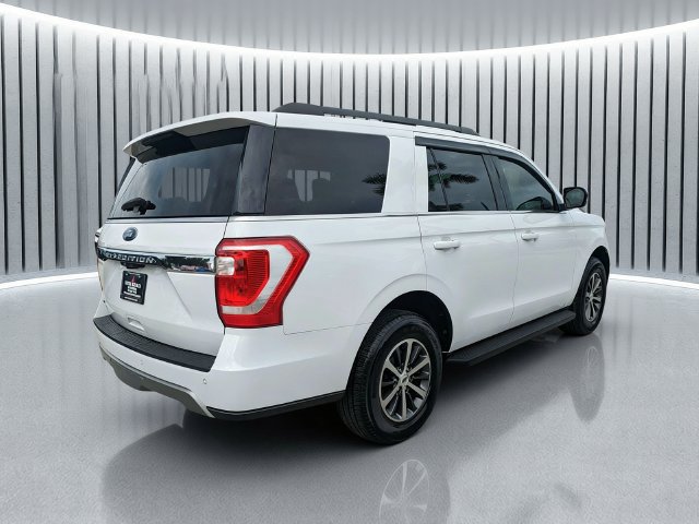 Used 2021 Ford Expedition XLT RWD image 4