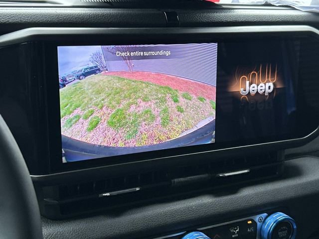 Used 2024 Jeep Wrangler Sport S image 37