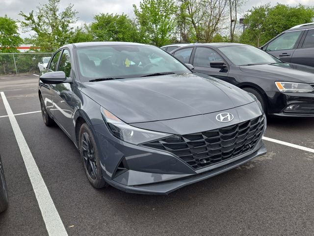 Certified 2023 Hyundai Elantra SEL FWD image 1