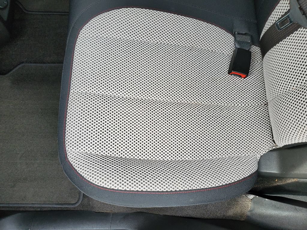 Used 2011 Chevrolet Equinox LT FWD image 26