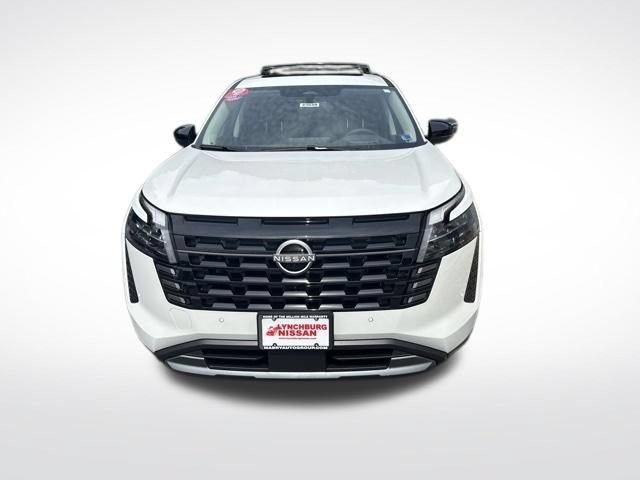 New 2026 Nissan Pathfinder Platinum AWD/4WD image 3