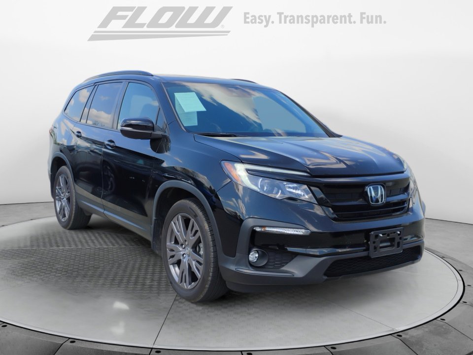 Used 2022 Honda Pilot Sport image 1