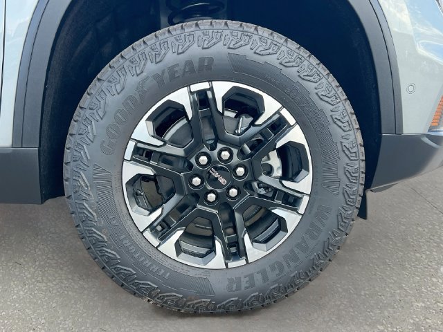 New 2027 GMC Acadia AT4 w/ AT4 Reserve Package AWD/4WD image 19
