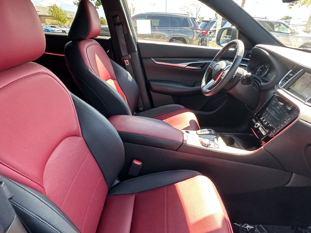 Used 2024 INFINITI QX50 Sport FWD image 18