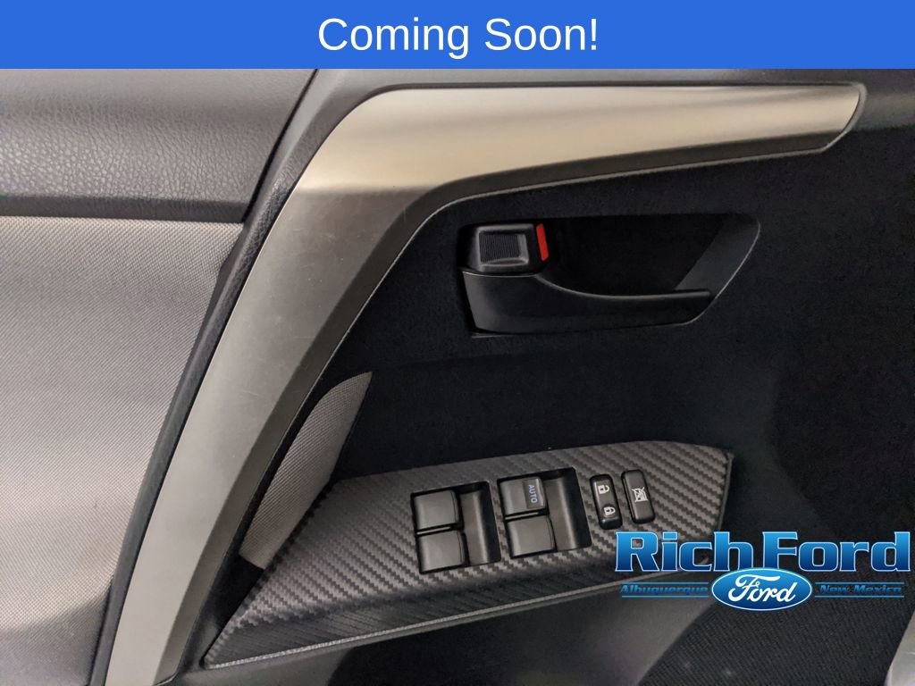 Used 2015 Toyota RAV4 LE image 21