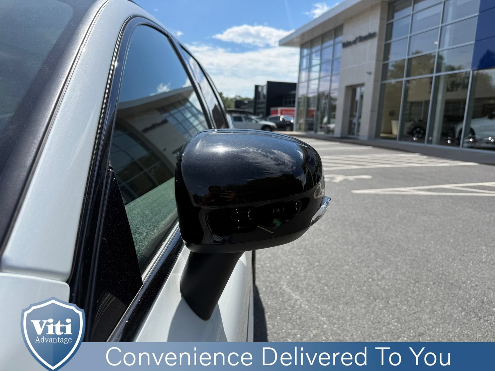 Used 2026 Volvo XC60 B5 Ultra w/ Protection Package Premier AWD/4WD image 11
