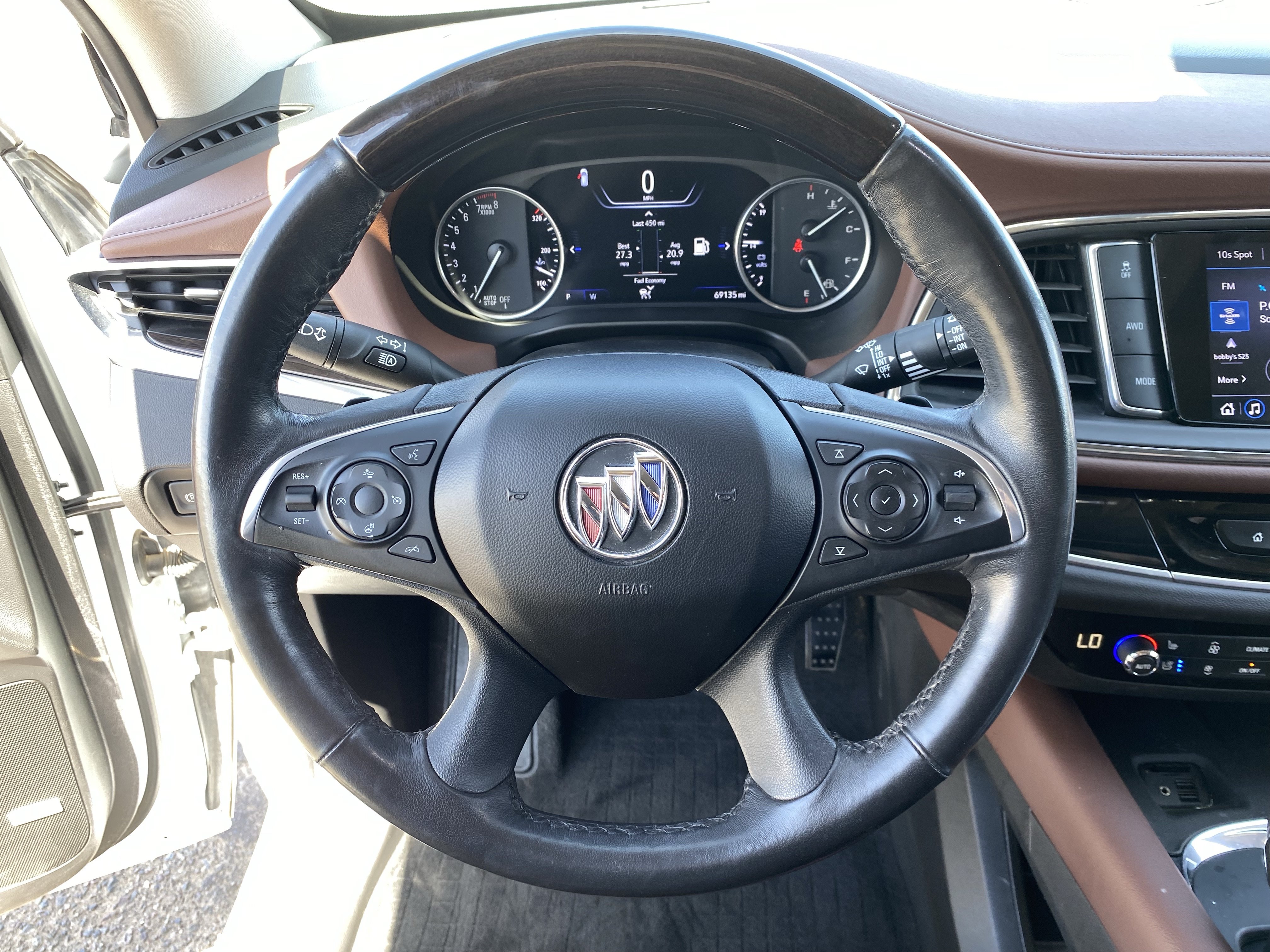 Used 2020 Buick Enclave Avenir w/ Avenir Technology Package AWD/4WD image 27