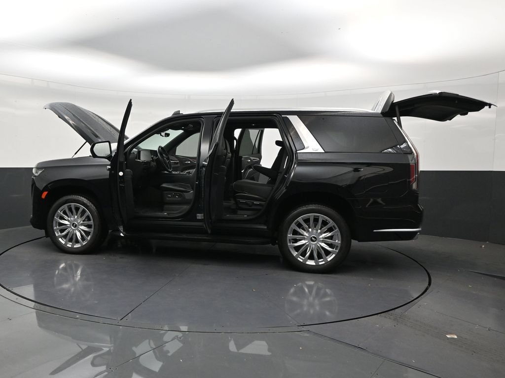Used 2023 Cadillac Escalade Premium Luxury w/ Performance Package RWD image 29