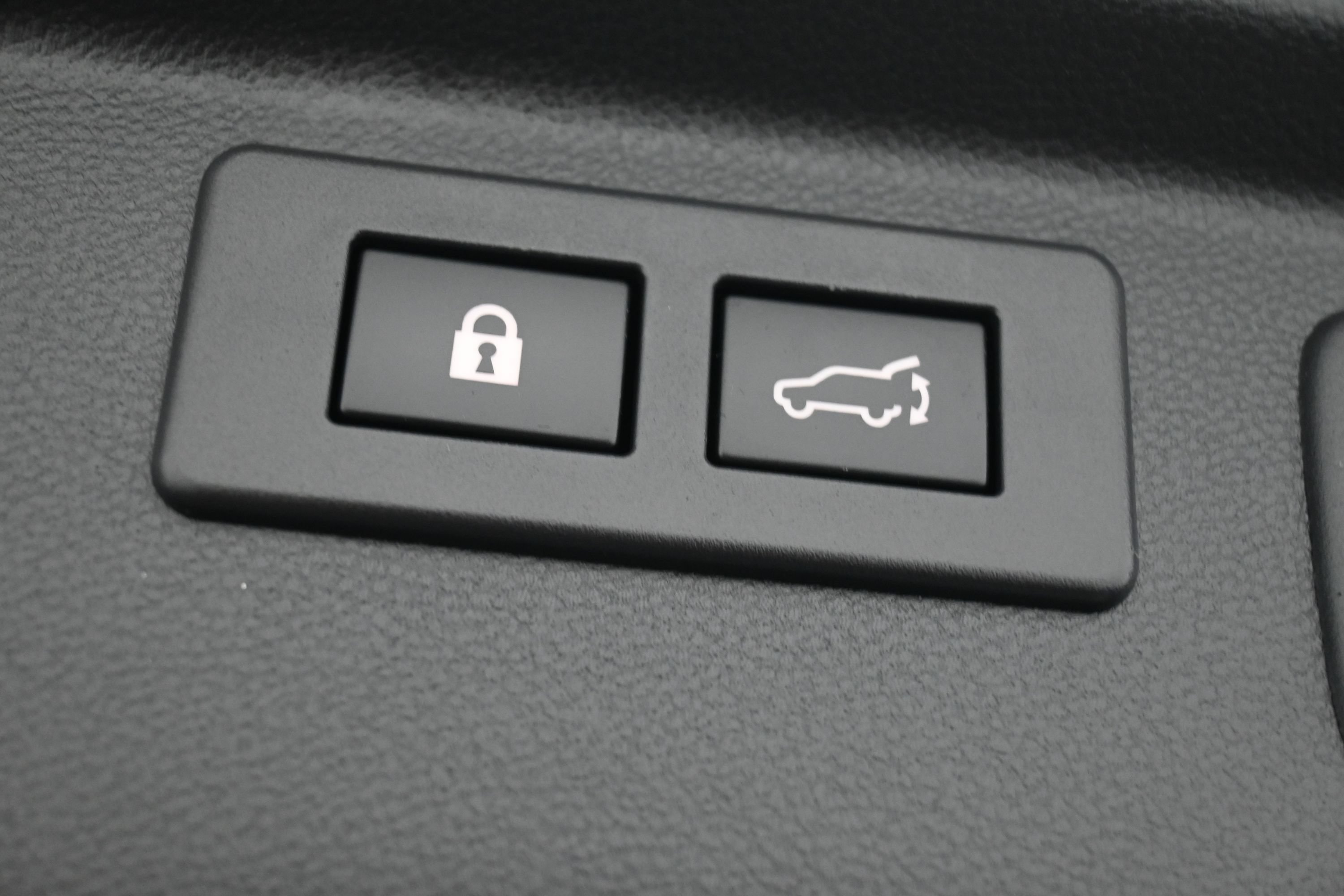 Used 2023 Subaru Forester Limited AWD/4WD image 18