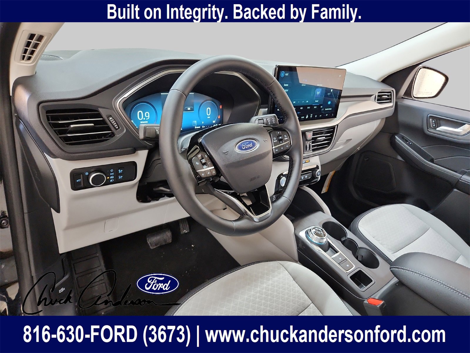 New 2025 Ford Escape Active w/ Active Premium Tech Pack image 9