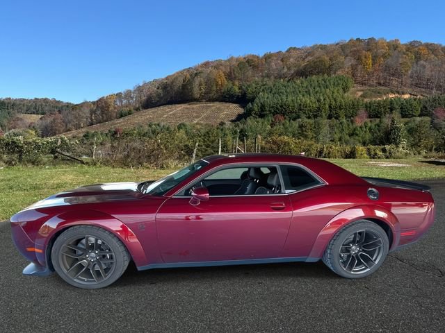 Used 2019 Dodge Challenger SRT Hellcat Redeye image 4