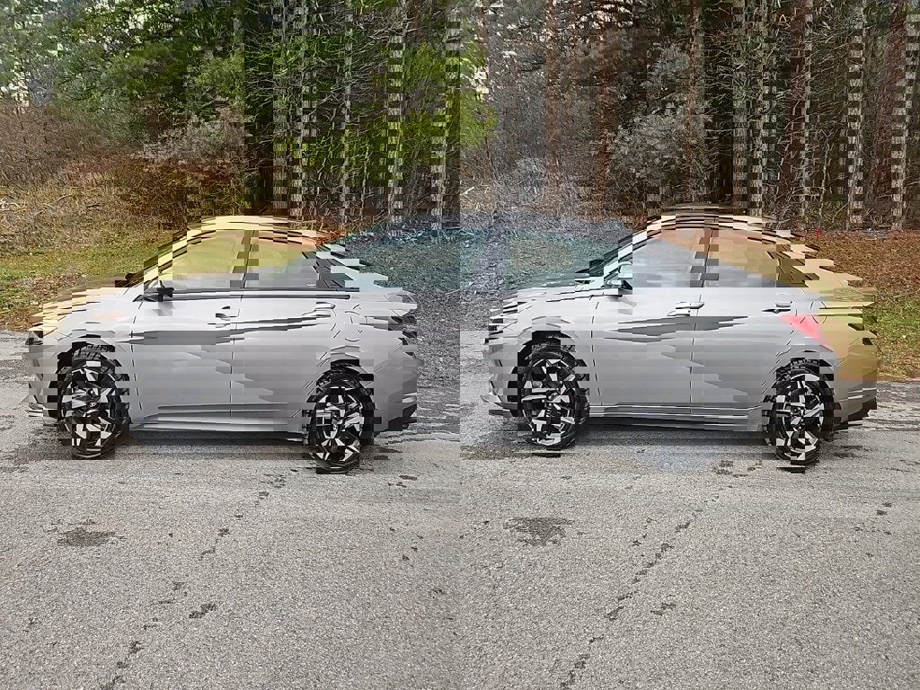 Used 2023 Hyundai Elantra SEL w/ Convenience Package video 2